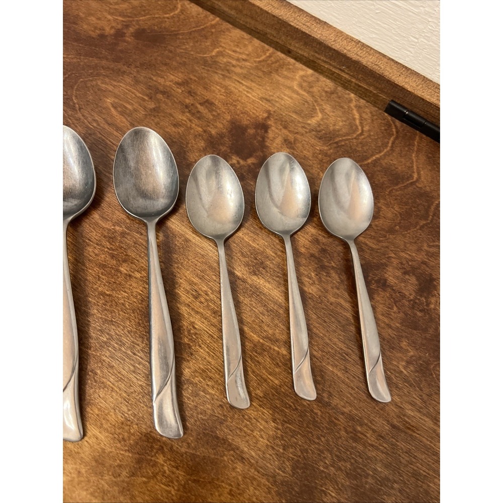 Lot of 7 Pieces Stainless Tablespoons, Soups, Knife Swirl Sand By Cambridge